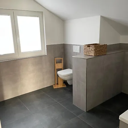 Hotel Ferienhaus Eni 3*