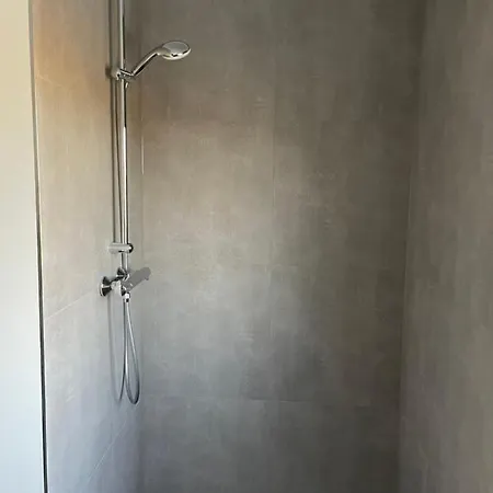 Ferienhaus Eni Hotel